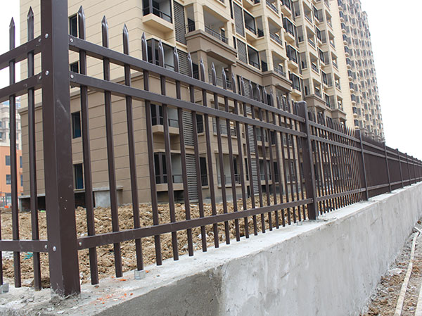 小區(qū)圍墻護(hù)欄 小區(qū)圍墻護(hù)欄