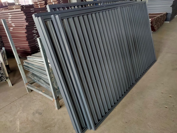 小區(qū)鋁合金百葉窗 小區(qū)鋁合金百葉窗