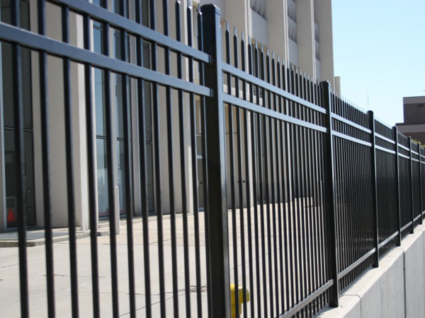 醫(yī)院圍墻護(hù)欄 醫(yī)院圍墻護(hù)欄