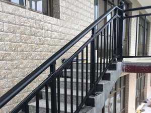 別墅樓梯護(hù)欄