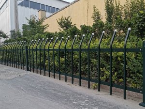 工廠草坪護(hù)欄 工廠草坪護(hù)欄