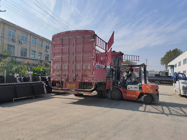 金用護(hù)欄2020年10月19日鋅鋼陽臺欄桿發(fā)貨！