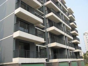 鋅鋼護(hù)欄好不好？