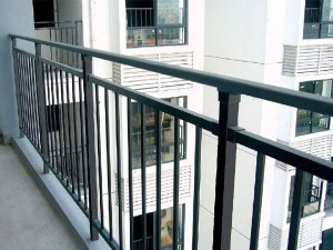 鋅鋼護(hù)欄一般能用多久？