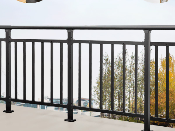 鋅鋼護(hù)欄和鋁合金護(hù)欄各有哪些優(yōu)勢(shì)？