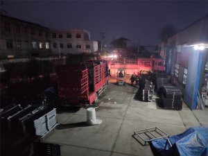 金用護(hù)欄2020年12月8日鋅鋼百葉窗發(fā)貨！