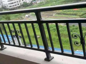 鋅鋼護(hù)欄有什么作用？