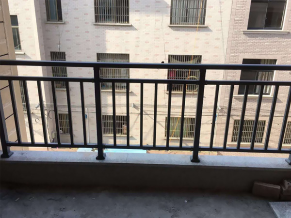 鋅鋼護(hù)欄防銹效果怎么樣？