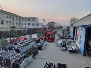 金用護(hù)欄2020年12月22日鋅鋼陽臺護(hù)欄發(fā)貨！