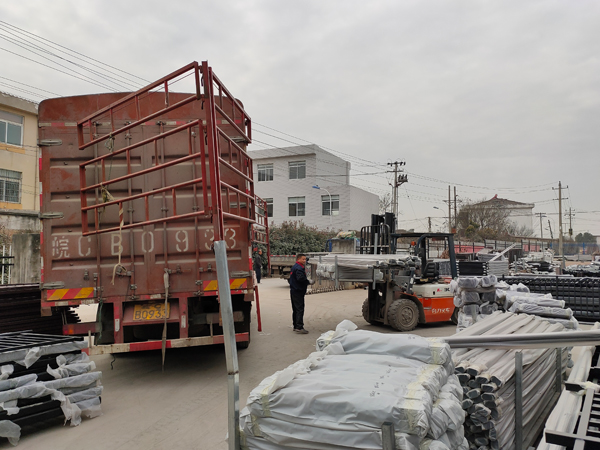 金用護(hù)欄2020年12月24日鋅鋼陽臺護(hù)欄發(fā)貨！