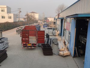 金用護(hù)欄2020年12月24日鋅鋼百葉窗發(fā)貨！