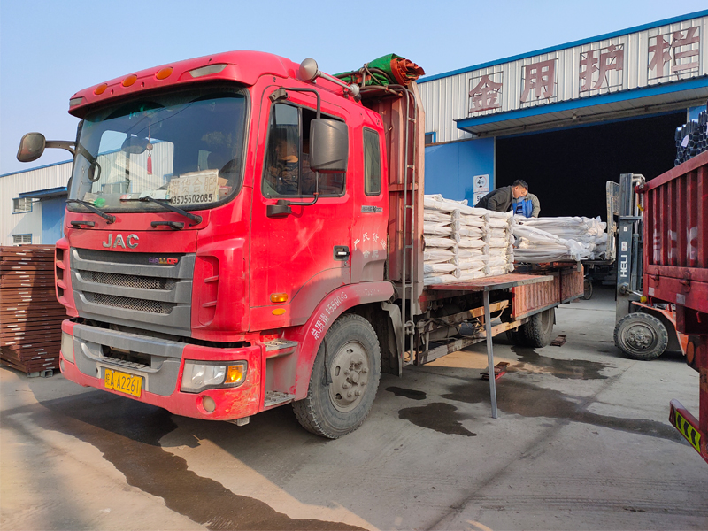 金用護(hù)欄2020年12月28日鋅鋼陽臺護(hù)欄發(fā)貨！