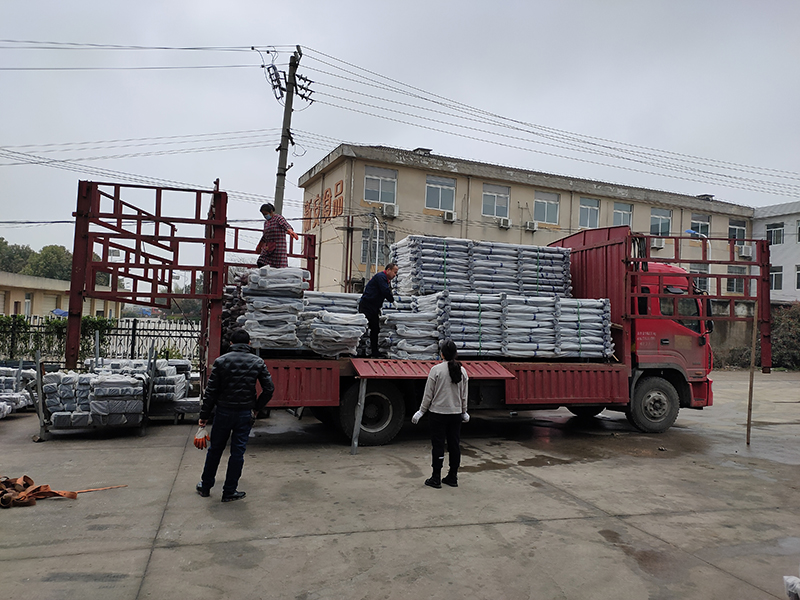 金用護(hù)欄2021年3月10日鋅鋼陽(yáng)臺(tái)護(hù)欄發(fā)貨！