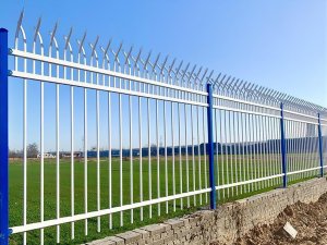 小區(qū)圍欄多少錢一米？