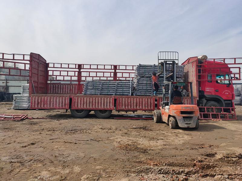 金用護(hù)欄2021年3月23日鋅鋼陽臺護(hù)欄發(fā)貨！