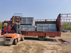 金用護(hù)欄2021年3月25日鋅鋼陽(yáng)臺(tái)欄桿發(fā)貨！