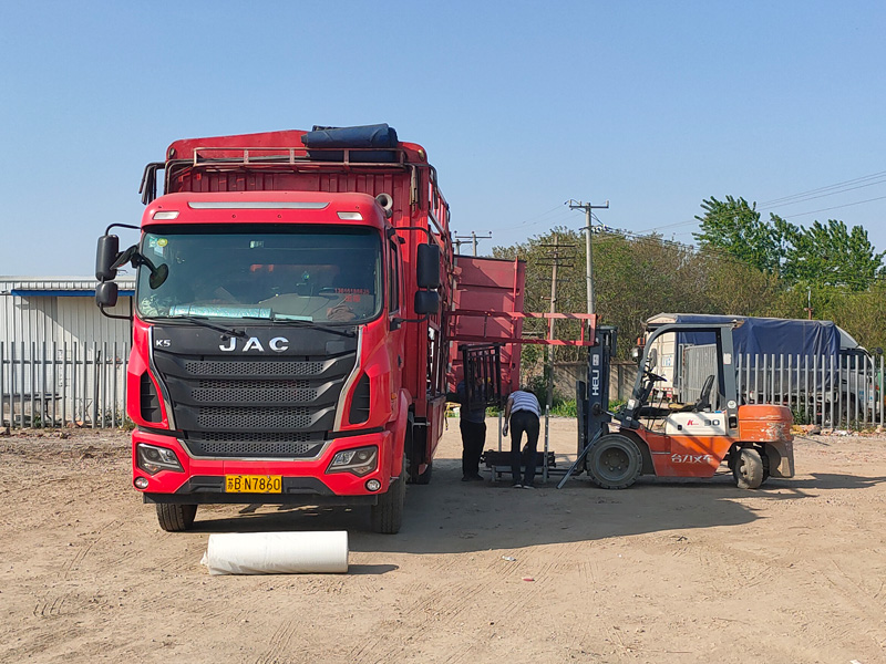 金用護欄2021年4月19日鋅鋼護窗欄桿發(fā)貨！