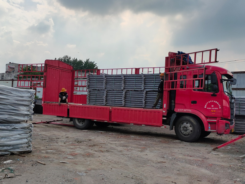 金用護(hù)欄2021年7月20日鋅鋼陽臺護(hù)欄發(fā)貨！