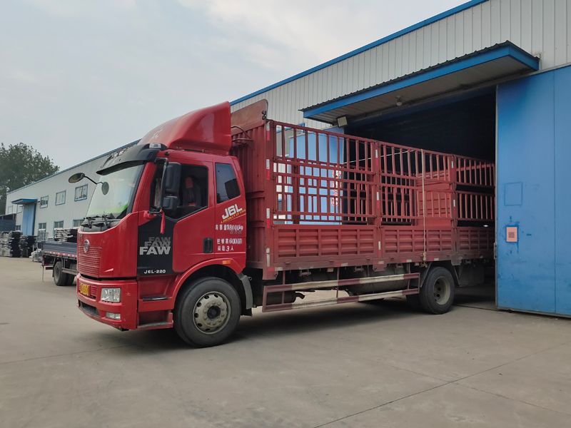 金用護(hù)欄2021年9月1日鋅鋼百葉窗發(fā)貨！