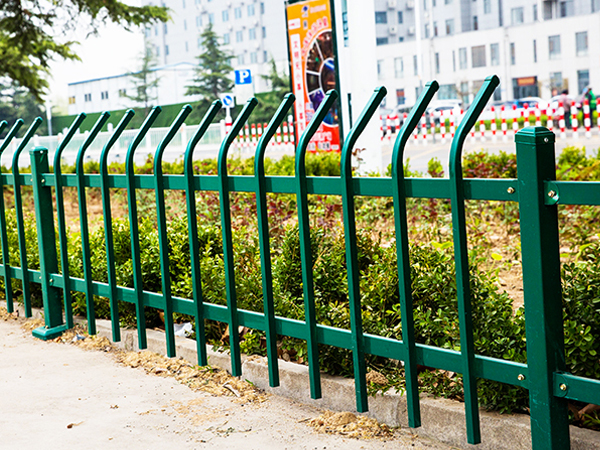 綠化護(hù)欄可以使用多少年？