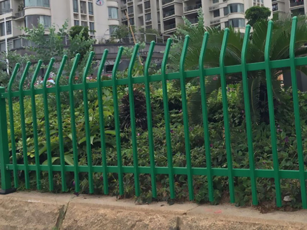 草坪護(hù)欄應(yīng)用范圍