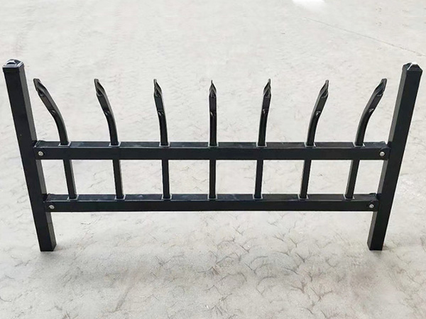 草坪護(hù)欄圖片大全 草坪護(hù)欄圖片大全