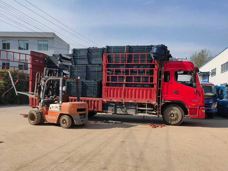 金用護欄2021年11月16日鋅鋼空調護欄發(fā)貨！