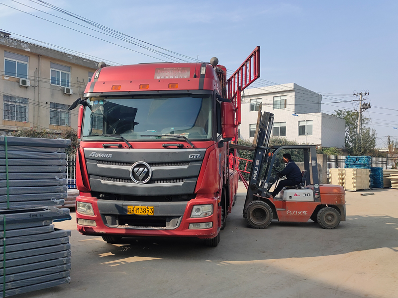 金用護欄2021年11月26日鋅鋼陽臺護欄發(fā)貨！