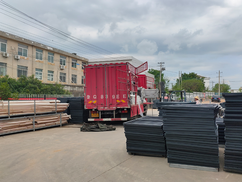 金用護(hù)欄2022年7月1日鋅鋼陽(yáng)臺(tái)護(hù)欄裝車(chē)發(fā)貨！