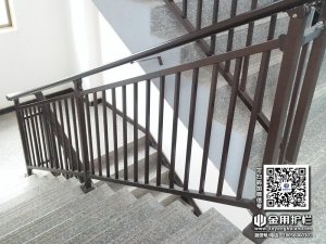 樓梯欄桿多少錢一米？