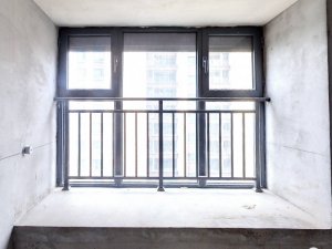 護窗欄桿多少錢一米？