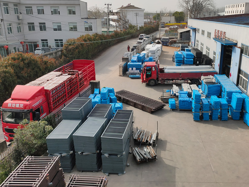 2025年3月24日鋁合金百葉窗裝車發(fā)貨！