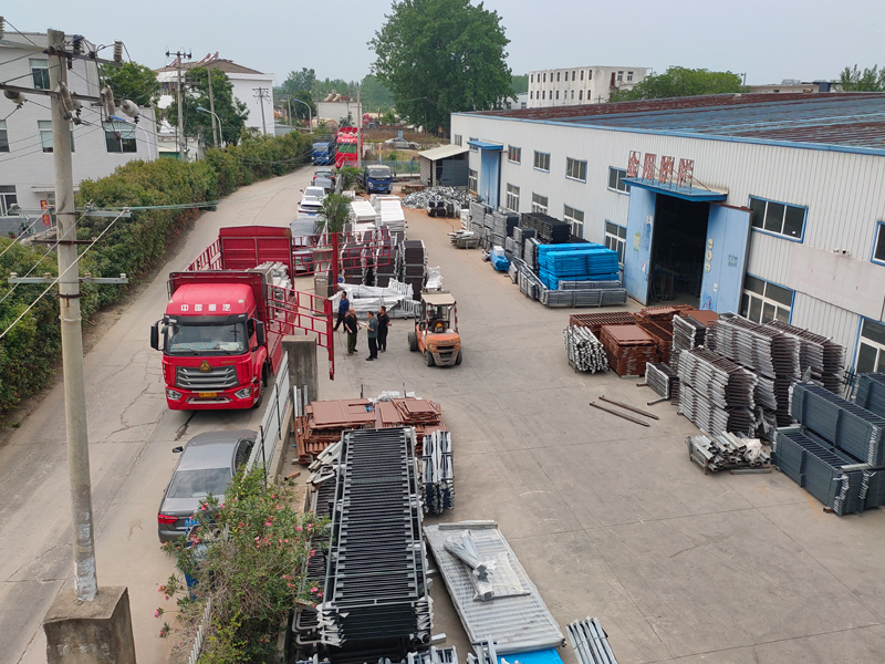 2025年5月20日鋅鋼組裝欄桿裝車發(fā)貨！