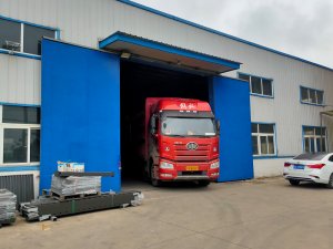 2025年10月9日鋅鋼護窗欄桿裝車發(fā)貨！