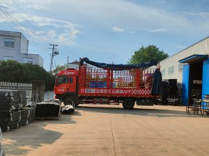 2025年11月3日鋅鋼百葉窗裝車發(fā)貨！