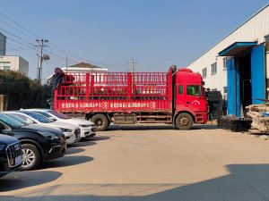 2025年11月19日鋅鋼百葉窗裝車發(fā)貨！